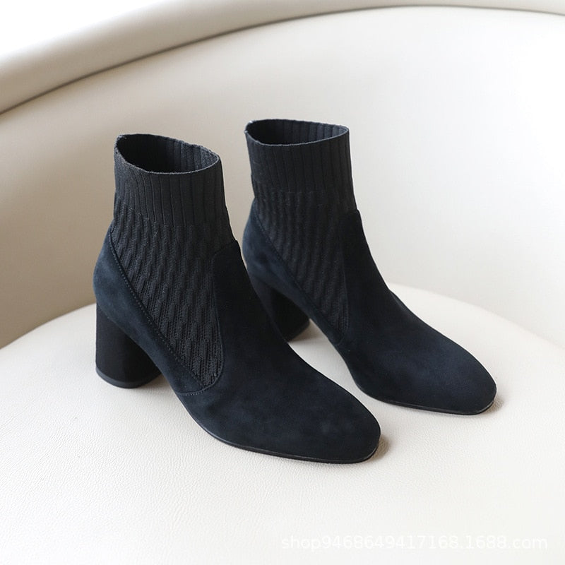 BOTA MELISSA BICO FINO SALTO GROSSO MODELO MEIA