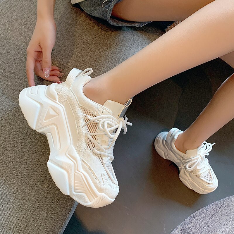 TENIS LOANA FEMININO CHUNKY PLATAFORMA RECORTES BRANCO