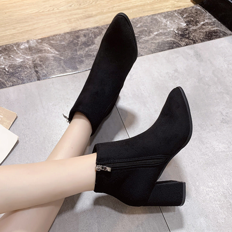 BOTA FER CLASSICA ANKLE BOOTS