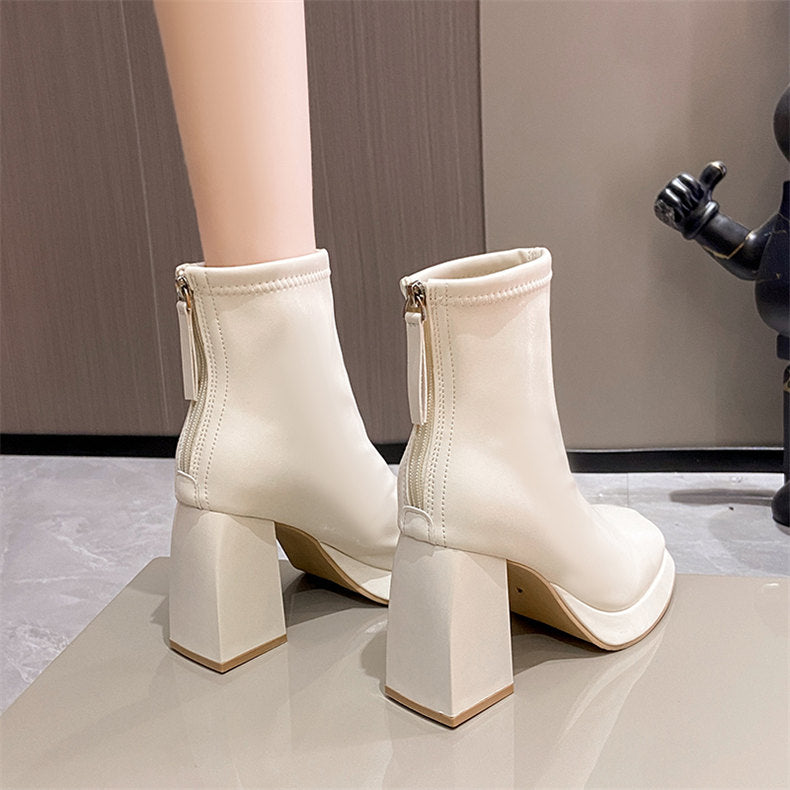 BOTA LOLA CANO MÉDIO CLÁSSICA