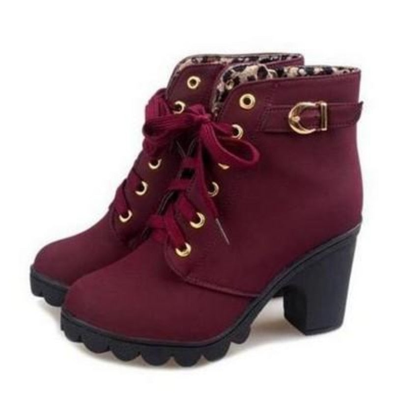 BOTA LETICIA CANO CURTO CLÁSSICA ANKLE BOOTS