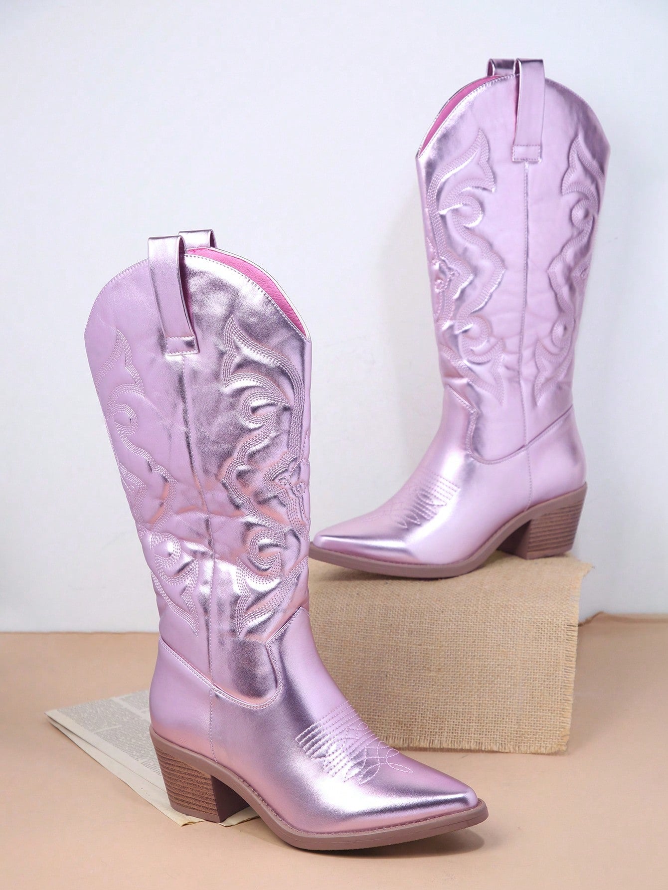 BOTA NAIARA MODELO TEXANA WESTERN METALIZADA CANO ALTO