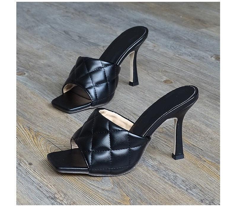 SANDÁLIA TAMANCO MULE FEMININA ELEGANCE - Dona Miss